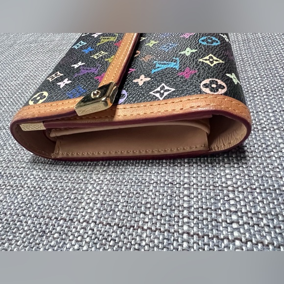 LOUIS VUITTON Monogram Multicolor
Wallet Murakami - Picture 3 of 11